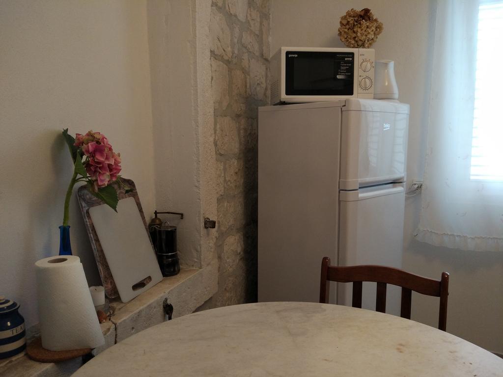 Apartments Madirazza Трогир Екстериор снимка