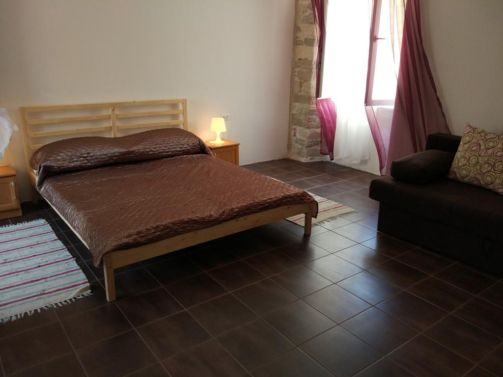 Apartments Madirazza Трогир Екстериор снимка
