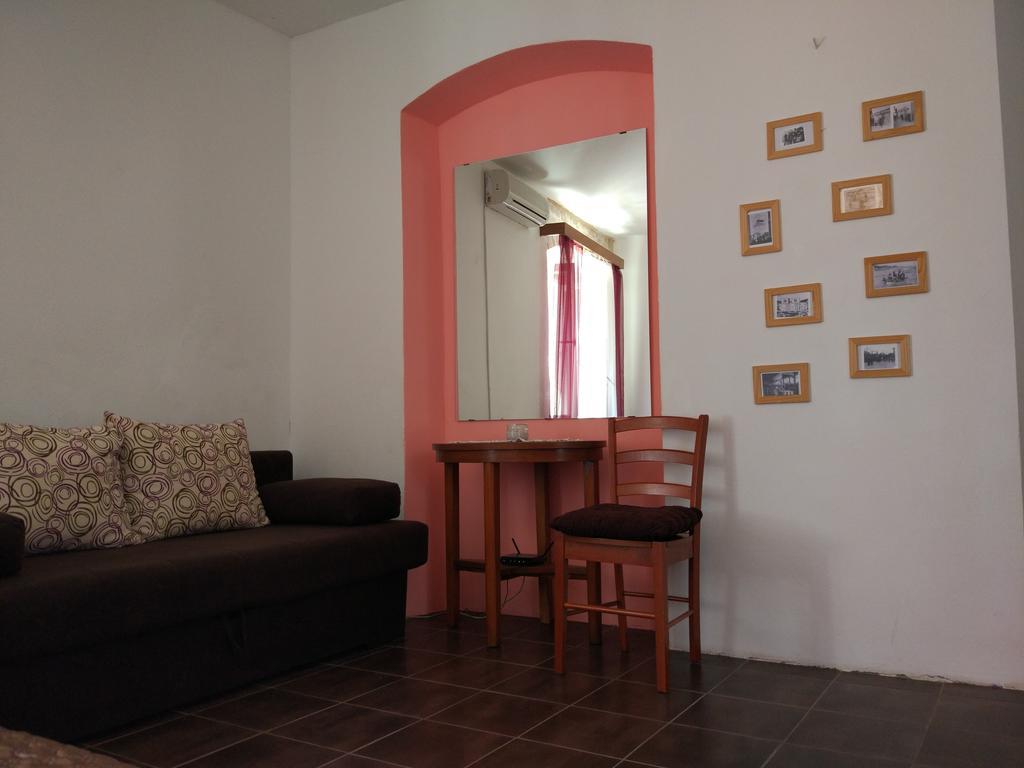 Apartments Madirazza Трогир Екстериор снимка