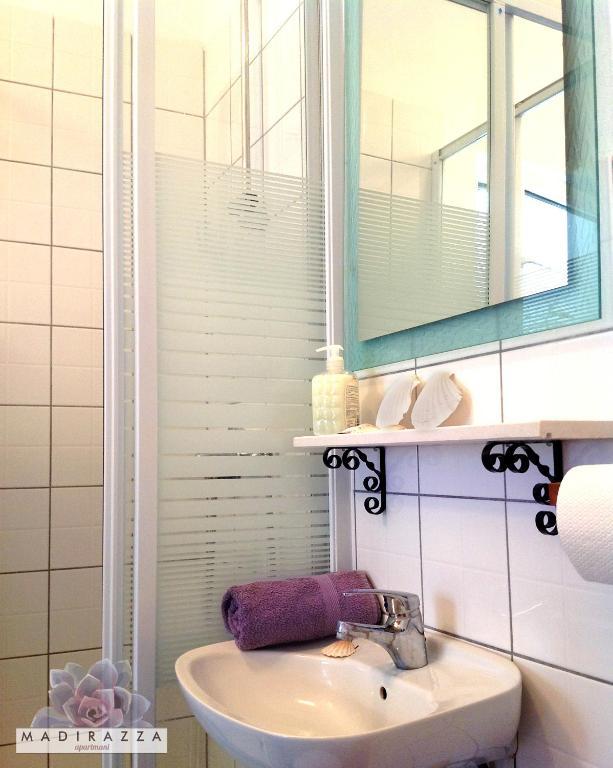 Apartments Madirazza Трогир Екстериор снимка