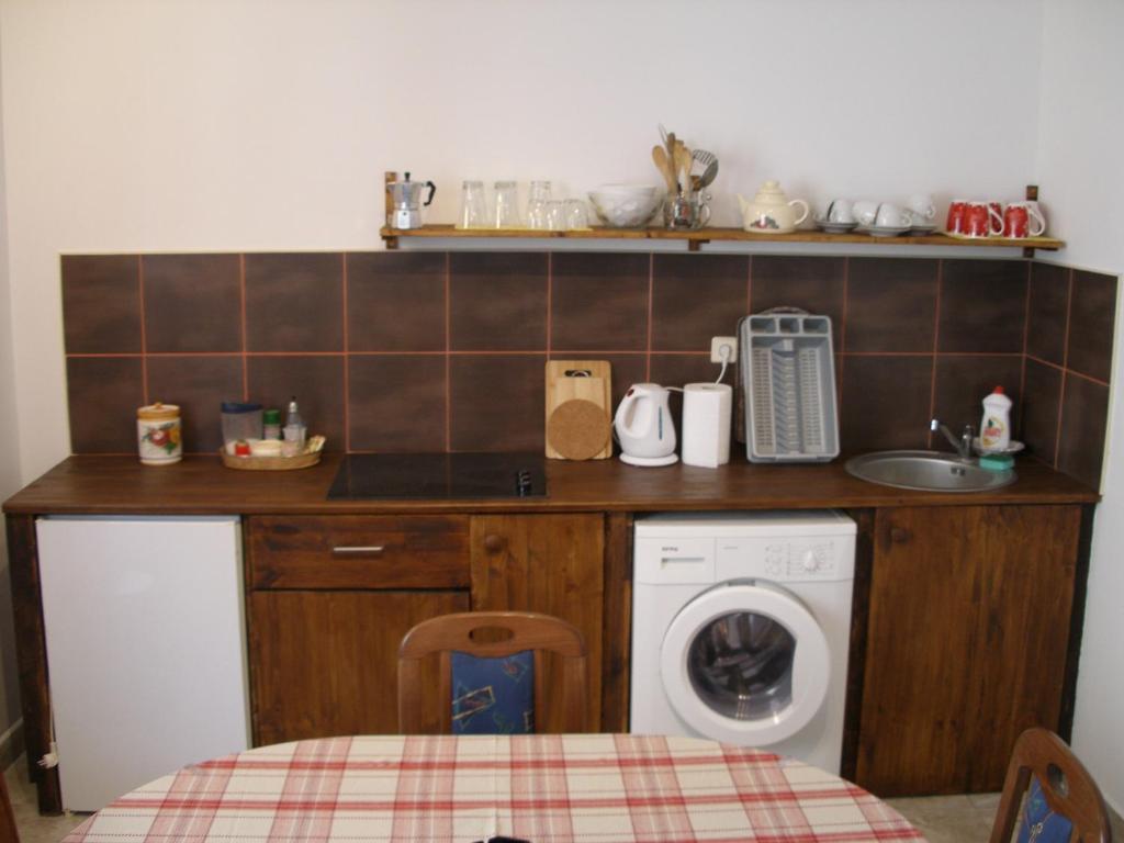 Apartments Madirazza Трогир Екстериор снимка